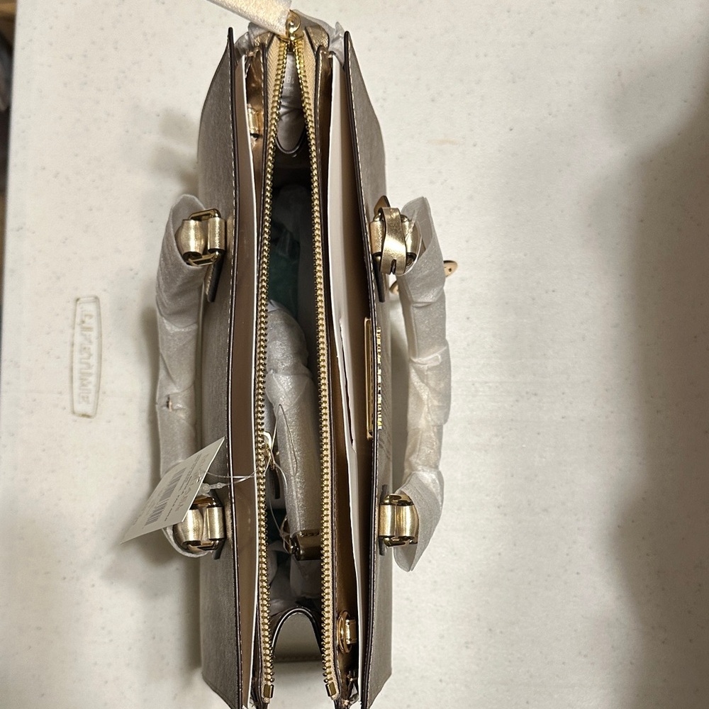 Michael Kors Sheila Medium Gold Satchel - Picture 4 of 7